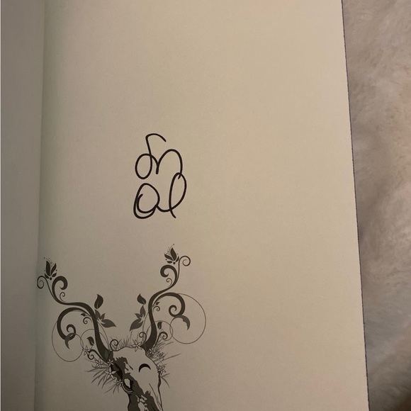 Owl Crate November Book Box - Picture 7 of 11